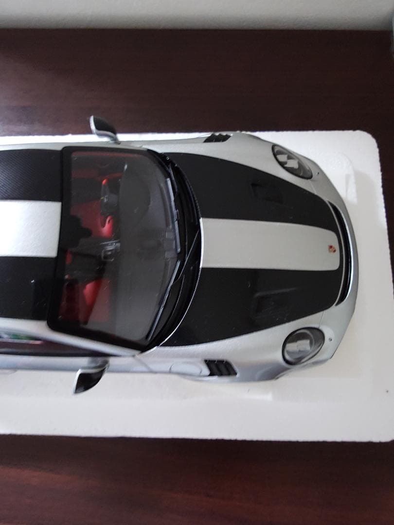 オートアート AUTOart 1/18 ポルシェ 911 991 gt2 rs