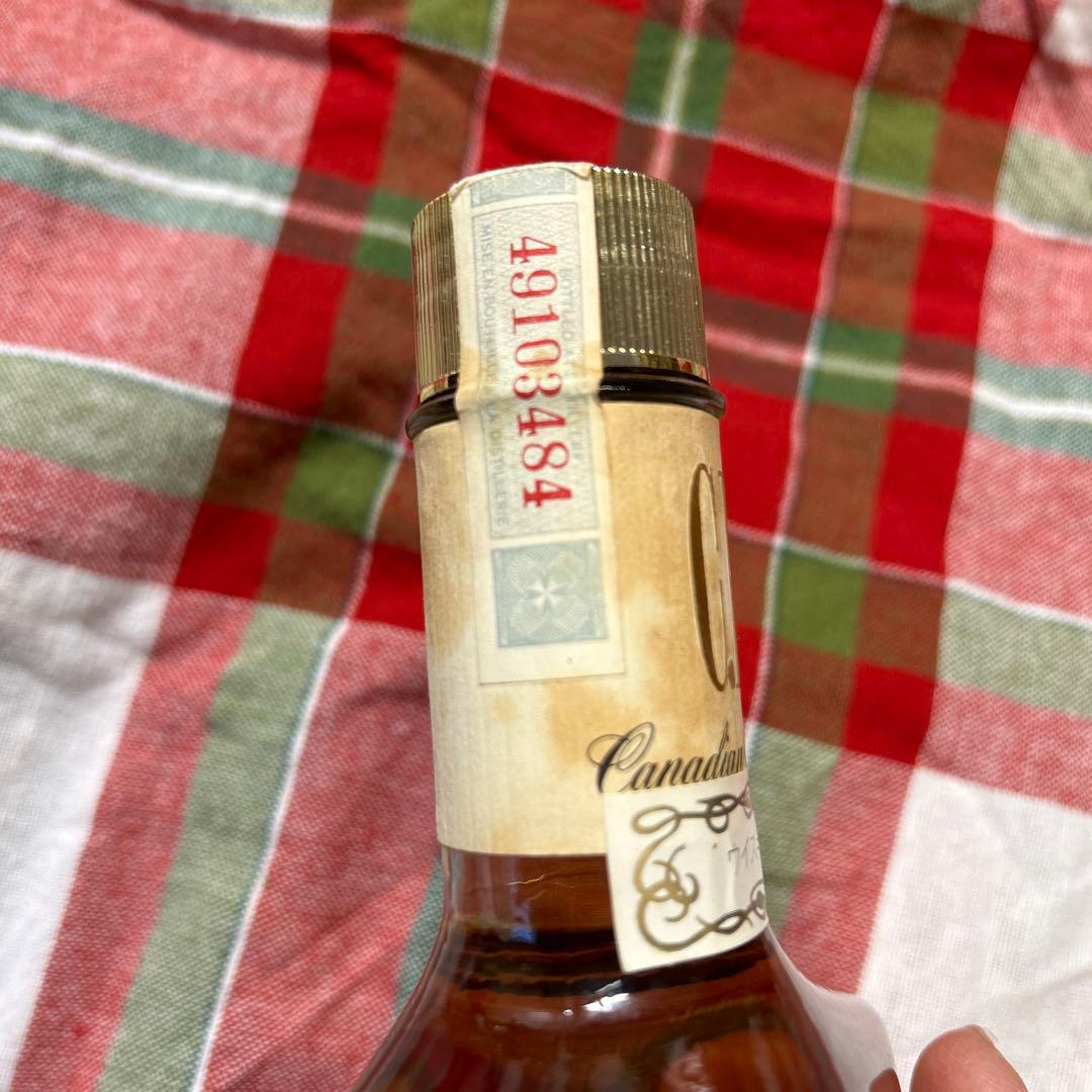 希少価値20年保管C.E.O17年カナディアンウイスキー