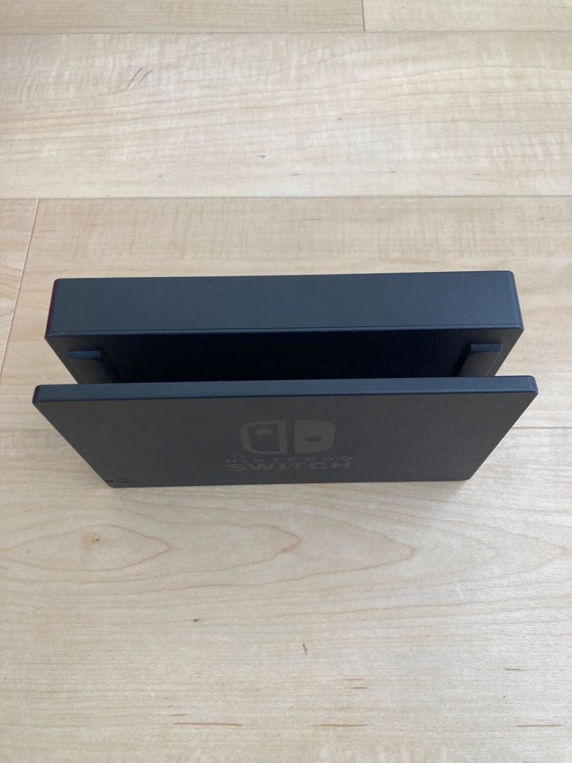 【液晶極美品】Nintendo Switch 本体 赤/青 Joy-Con付き