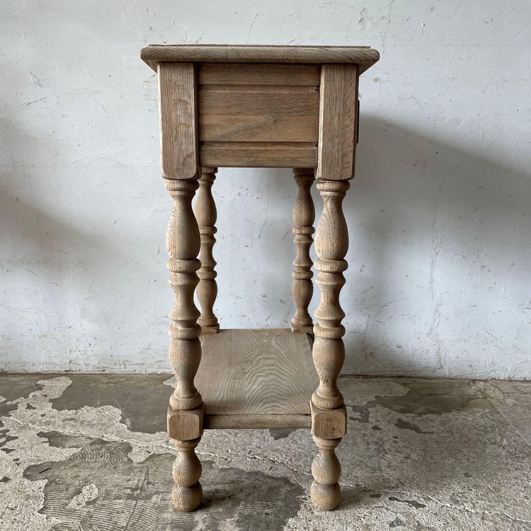 Peonyドロワーサイドテーブル ドロワーベッドサイドテーブル　剥離