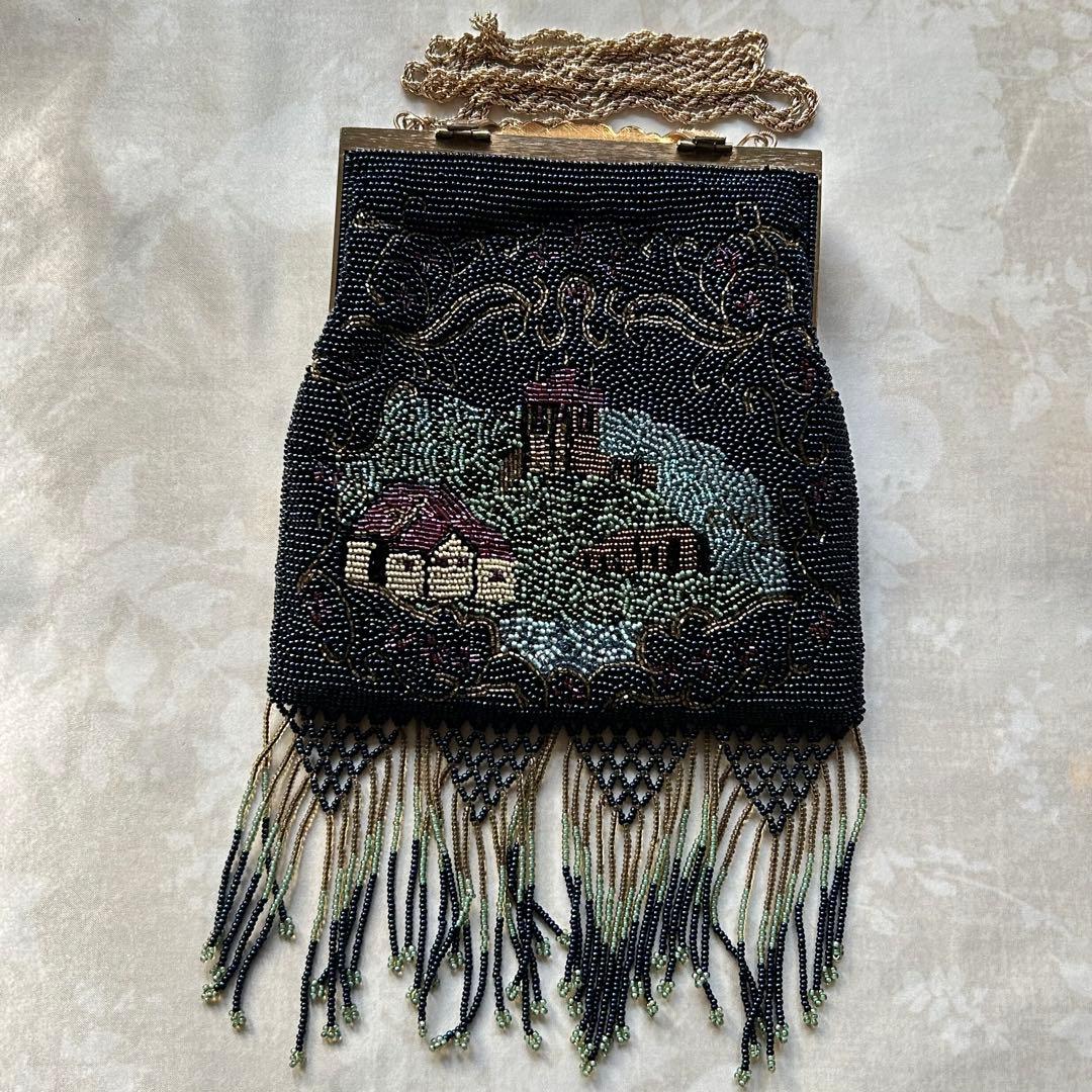 ビーズ刺繍 夜空　お城　ゴールドチェーンショルダーバッグ　フリンジ