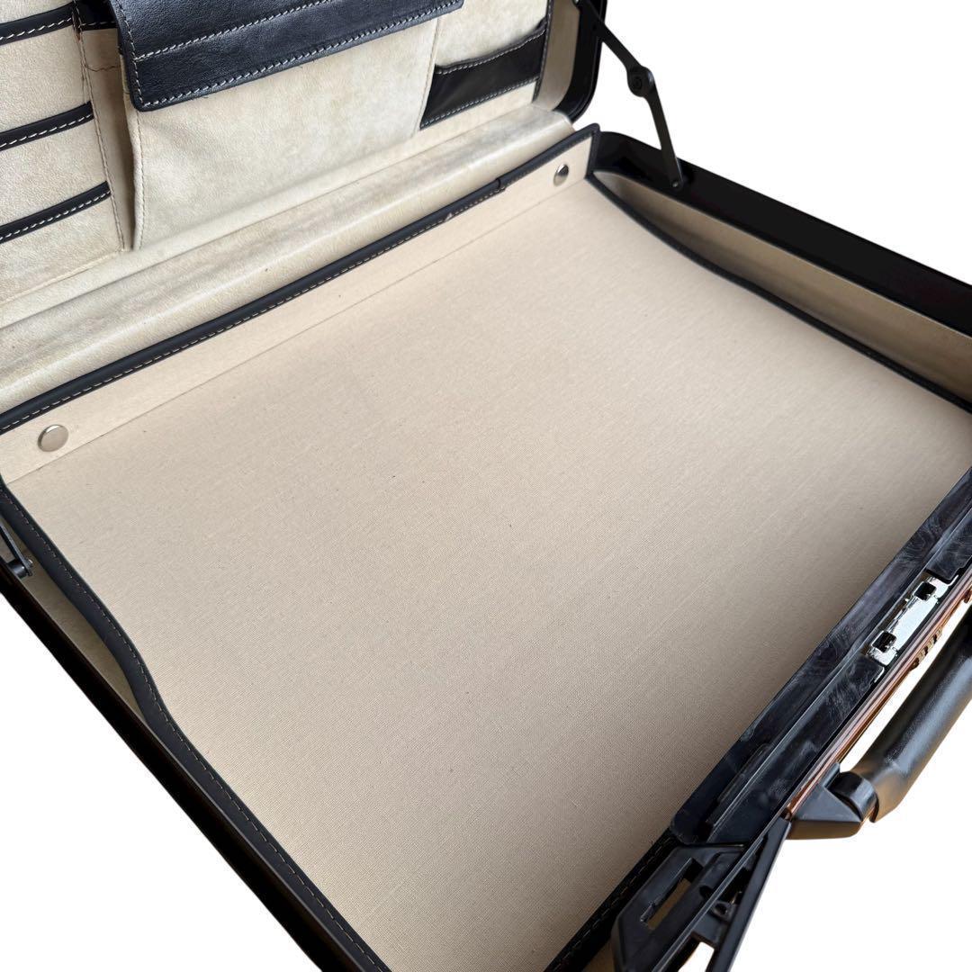 のほほん 　BRIC'S ブリックス　ゴールド ビジネスバッグ　アタッシュ