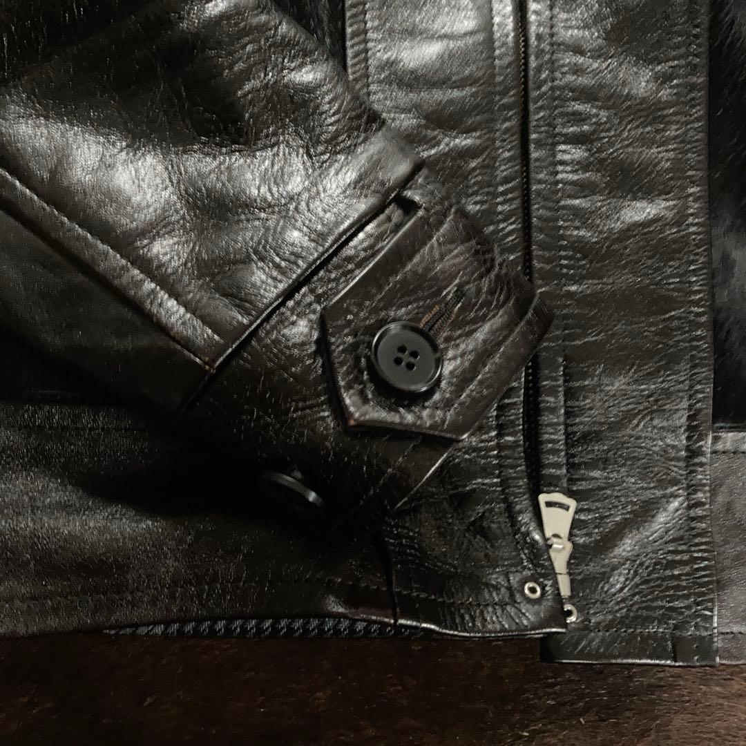 Attractions builtbuck ホースハイド 熊ジャン