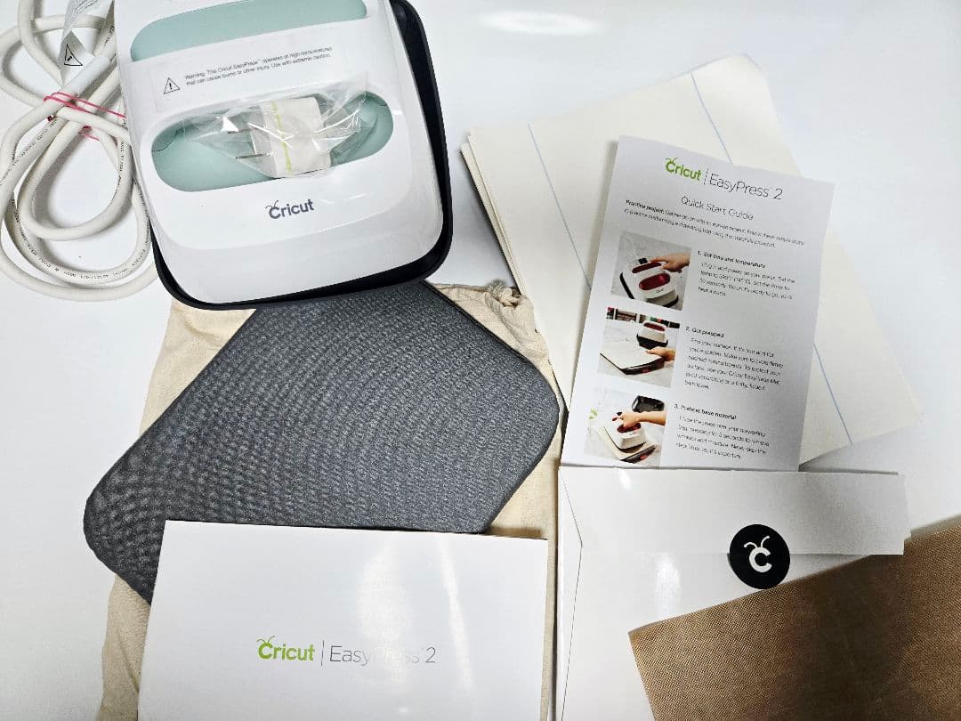Cricut Easy Press 2 & Mini アイロンヒートプレスとア