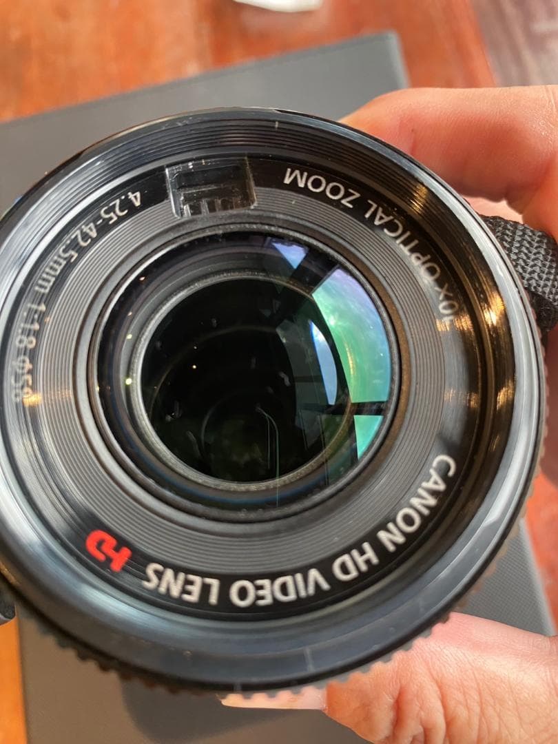 Canon iVIS HF G20 ビデオカメラ ムービーバッグ付き