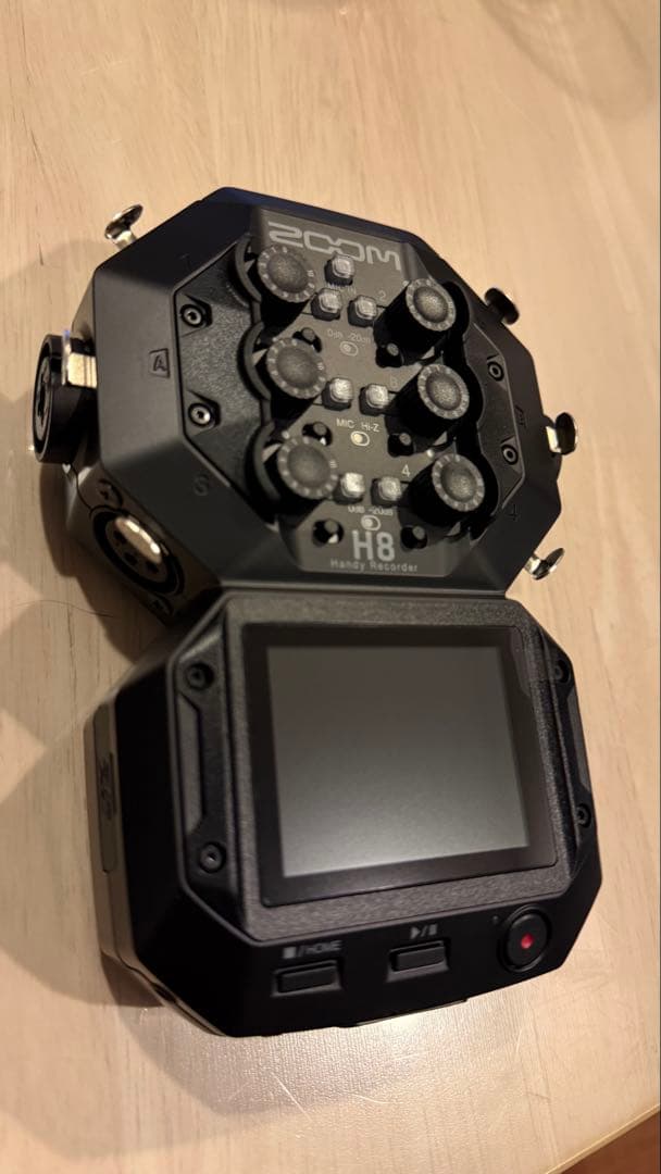 ZOOM H8 ハンディレコーダー