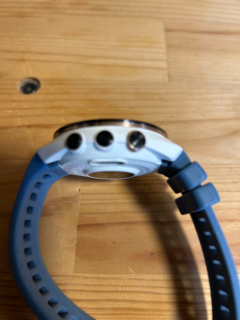 日本仕様　ガーミンアプローチS70-42mm ホワイト