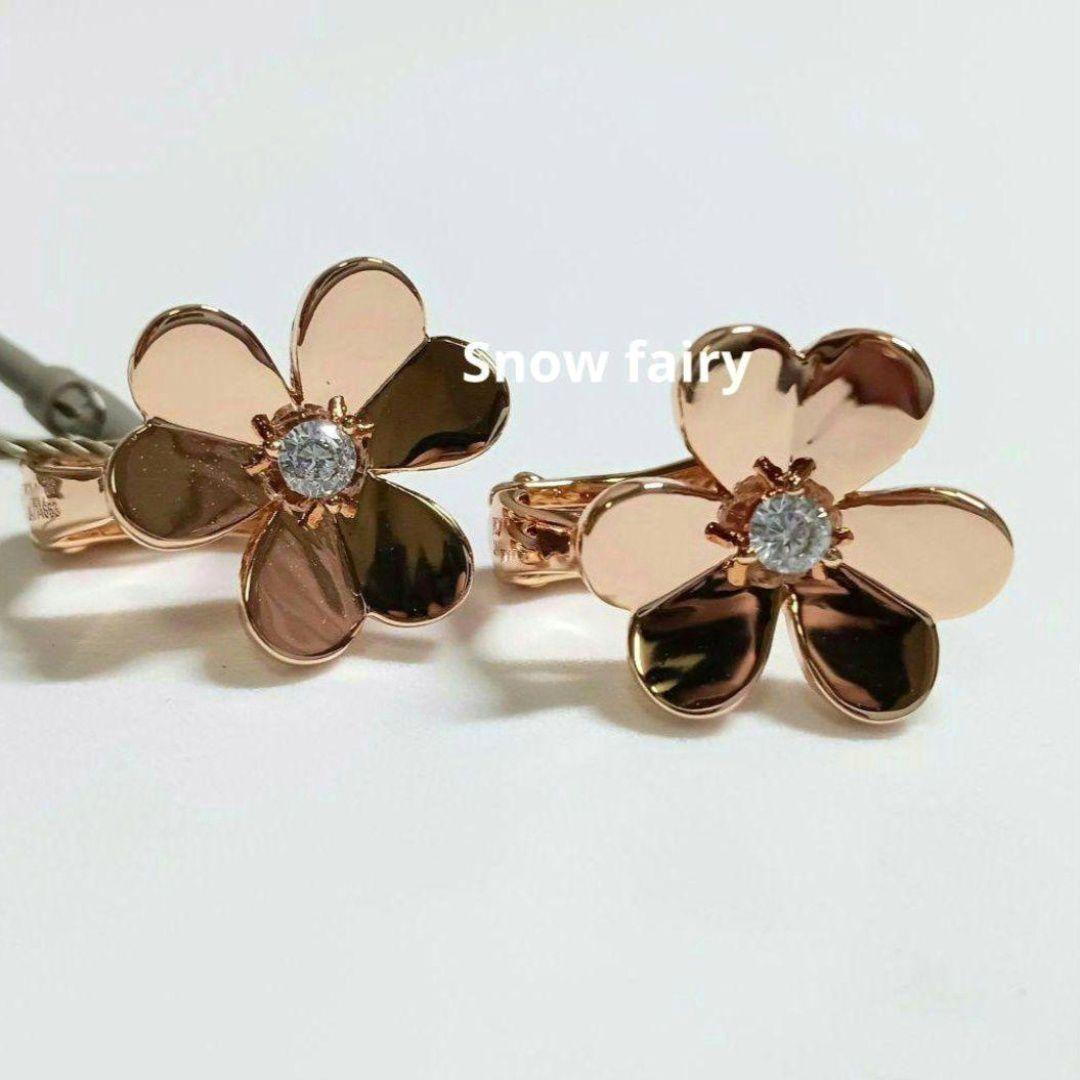 訳あり　三つ葉ピアス　フラワーピアス　 1ストーン付き　ピンクゴールドカラー