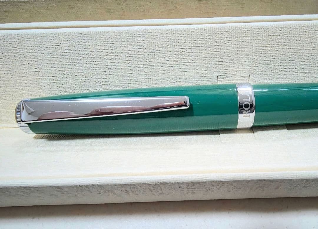 ロレックス　グリーンボールペン・カフスセット　箱付き　新品