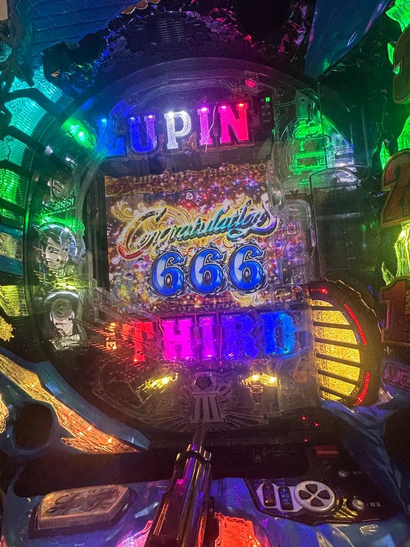 ぴ*様 ⭐️パチンコ台実機＊手打循環仕様☆Ｐルパン三世LASTGOLD L＊送料