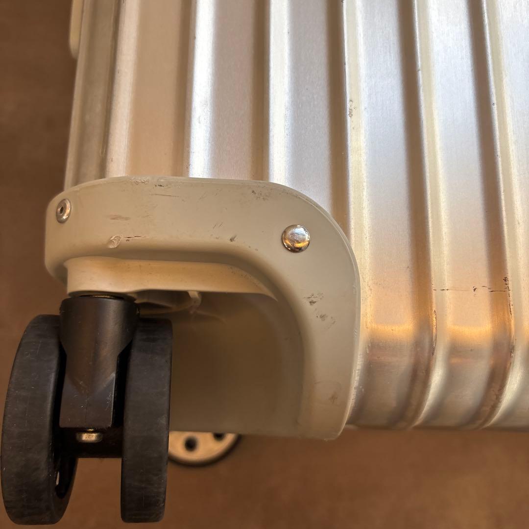 リモワ　トパーズ　RIMOWA TOPAS 45L 4輪