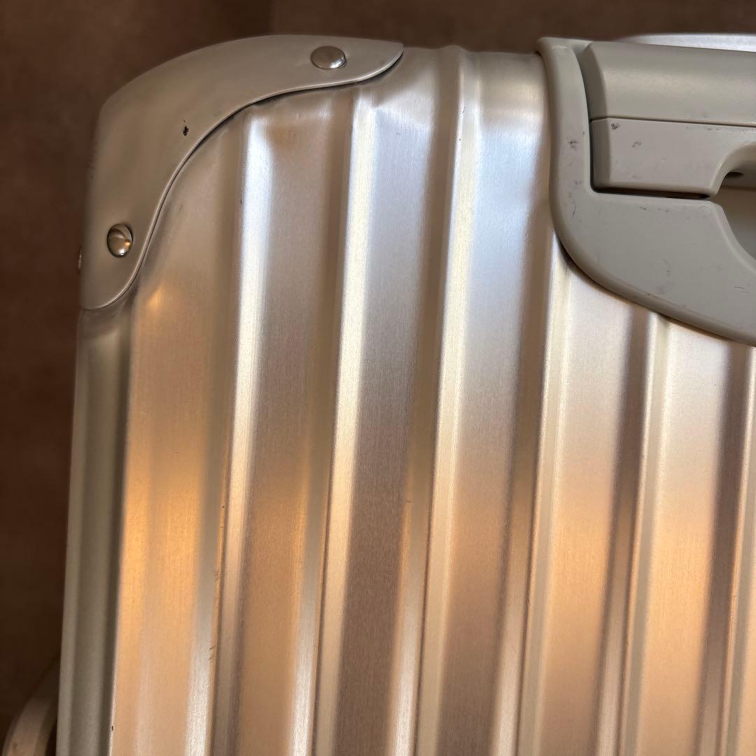 リモワ　トパーズ　RIMOWA TOPAS 45L 4輪