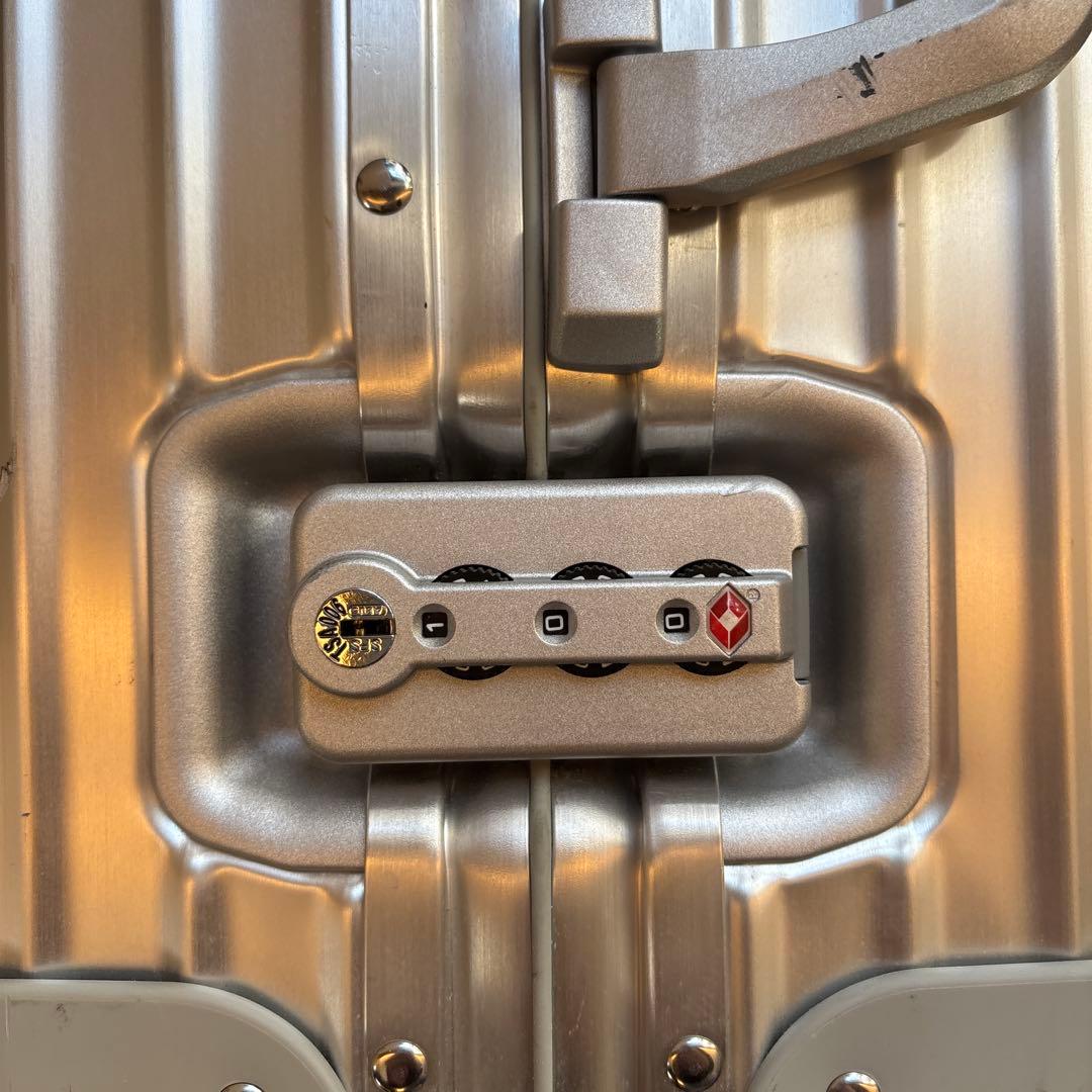 リモワ　トパーズ　RIMOWA TOPAS 45L 4輪