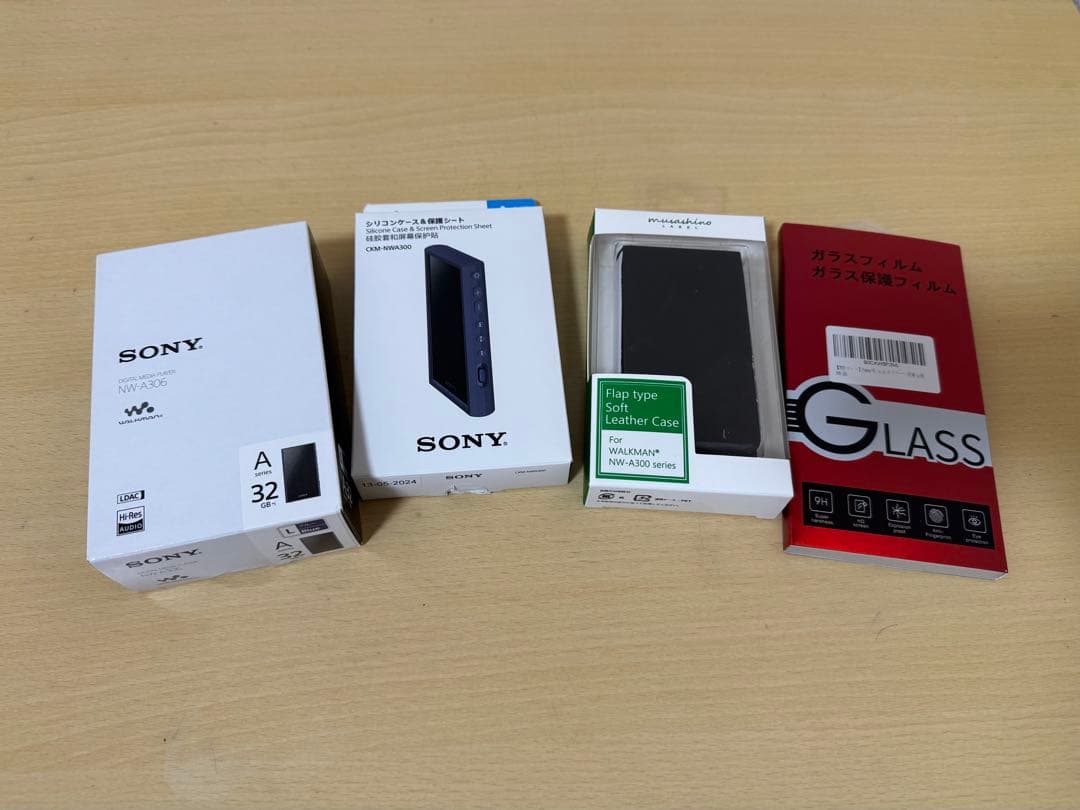 NW-A306 32GB / 256GB MicroSD+ケース2種+フィルム付