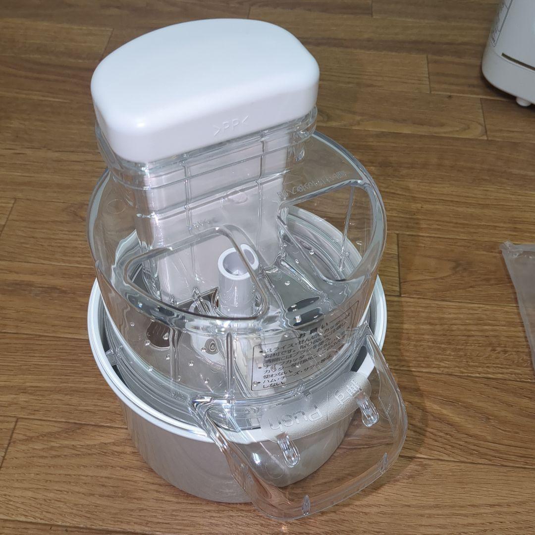 【極美品】Panasonic フードプロセッサー MK-K81-W ホワイト