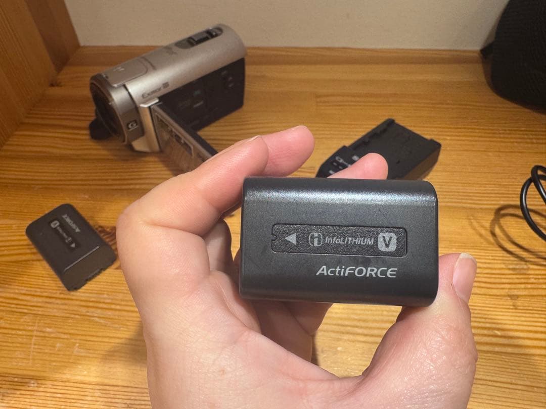 SONY ビデオカメラ　HDR-CX370