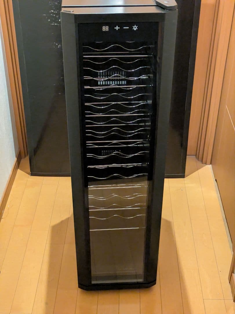 マルカイコーポレーション　ワインセラー　18本　WCE-18