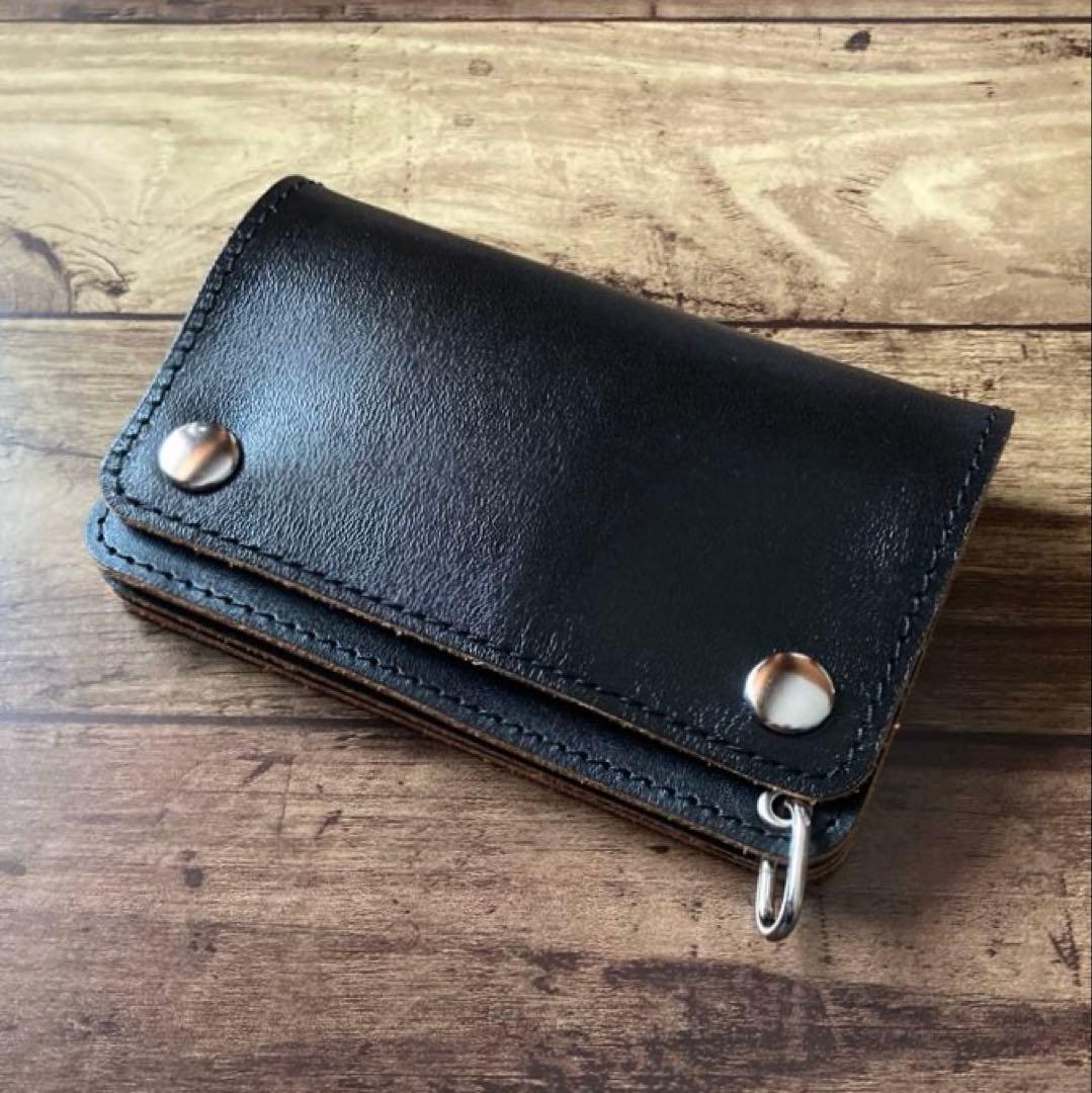 【はま寿司】ミドルトラッカーウォレット 茶芯ブラック【お札を折らずに収納】