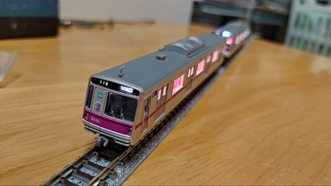 (営団)東京メトロ　8000系　8110編成　ラッピング加工品　マイクロエース