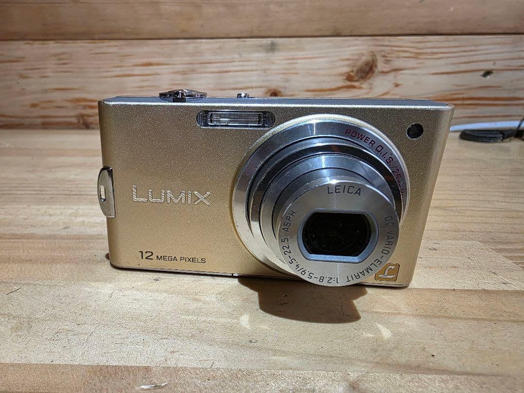 動作確認済み パナソニック LUMIX DMC-FX60 オールドコンデジ
