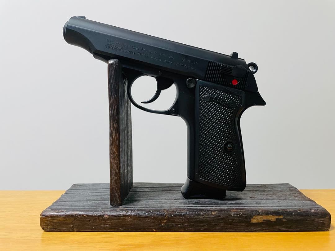 マルゼン　ワルサーPP ブラックモデル　ガスガン