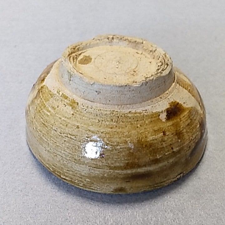 古瀬戸盃　古瀬戸ぐい吞み　古黄瀬戸ぐい吞み　古瀬戸酒盃　合わせ箱付き