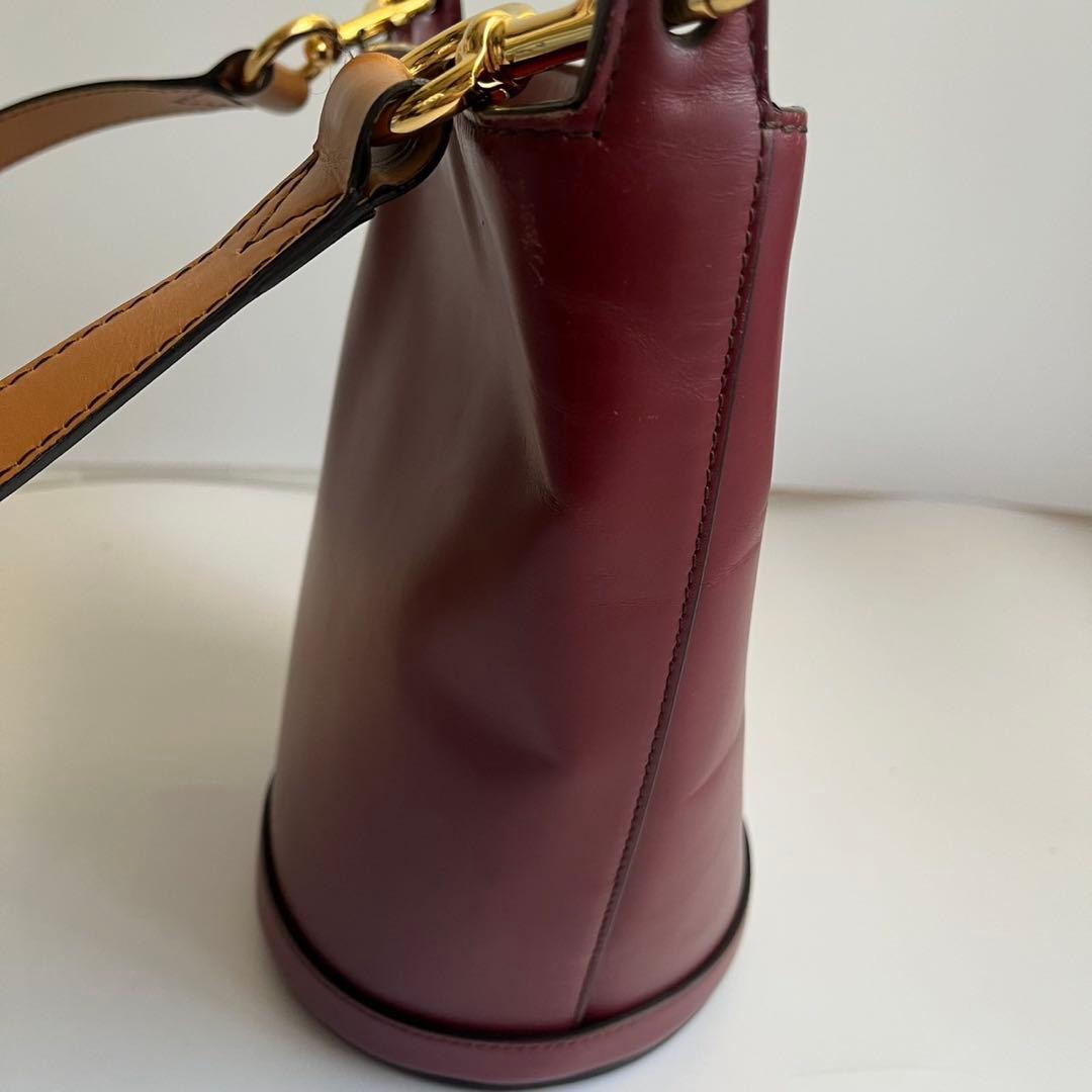 極美品✨　MARNI マルニ　ショルダーバッグ　バケツバッグ　レザー　赤系