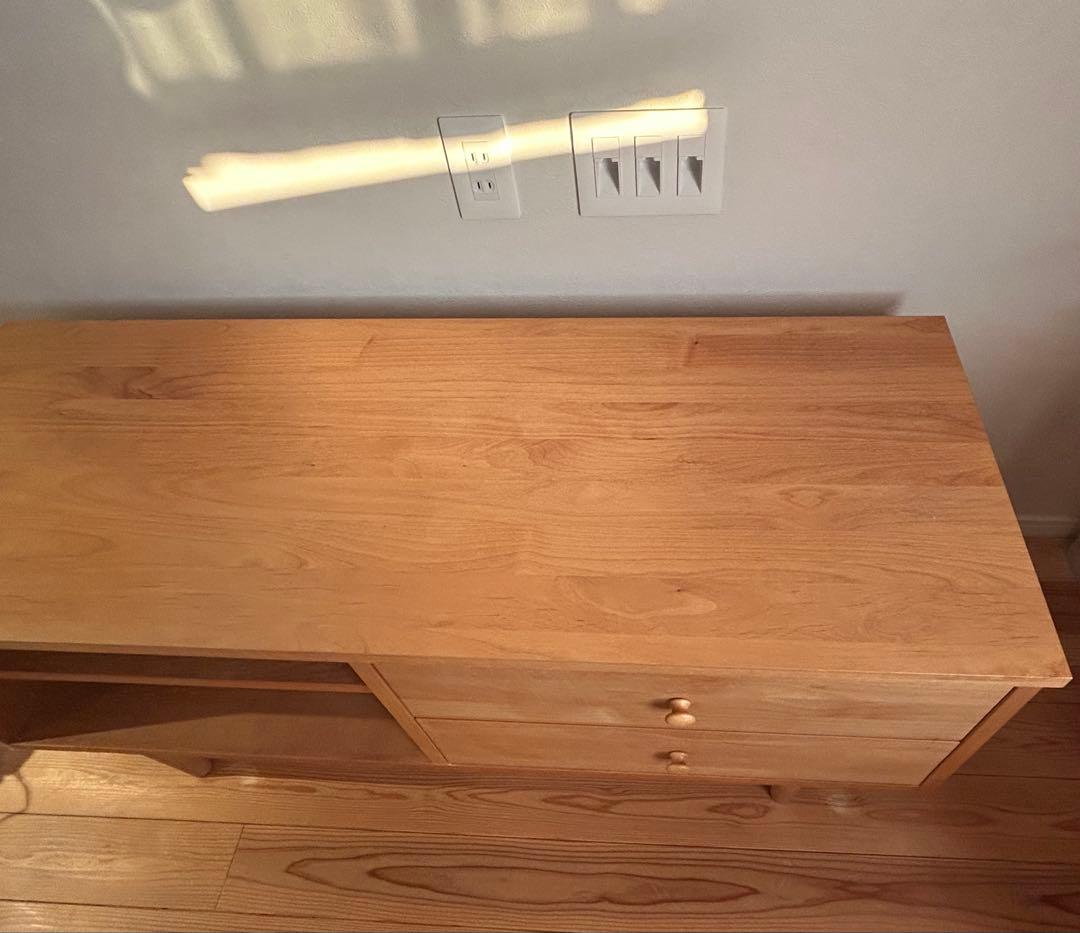 モモナチュラルのテレビ台