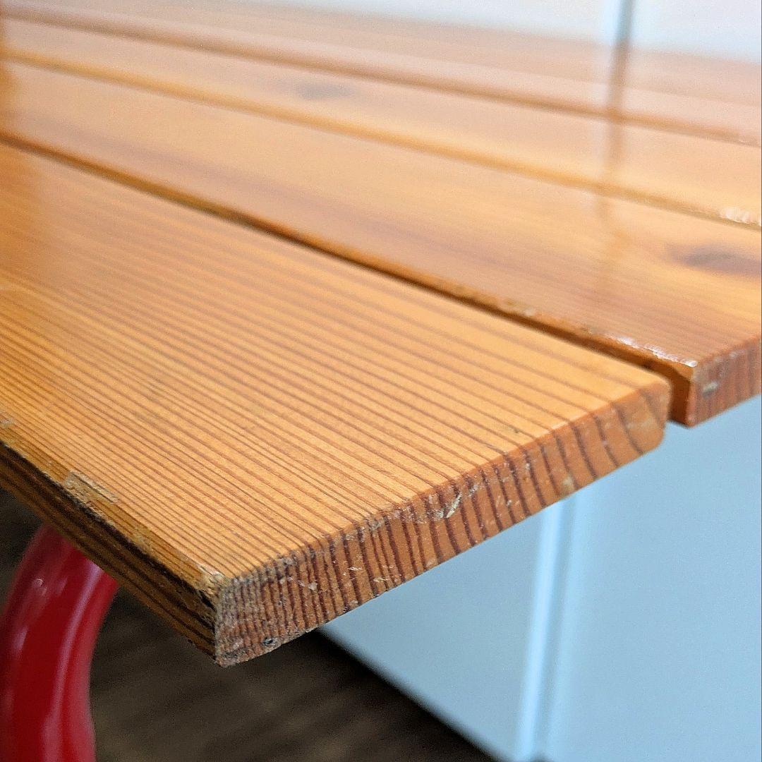 カステルメルリーノ　CASTELMERLINO 折りたたみ木製テーブル 赤脚