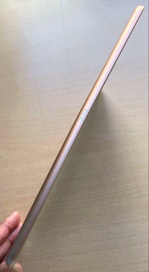 iPad 第7世代　A2197 Wi-Fi　ゴールド　128GB 超美品 #7