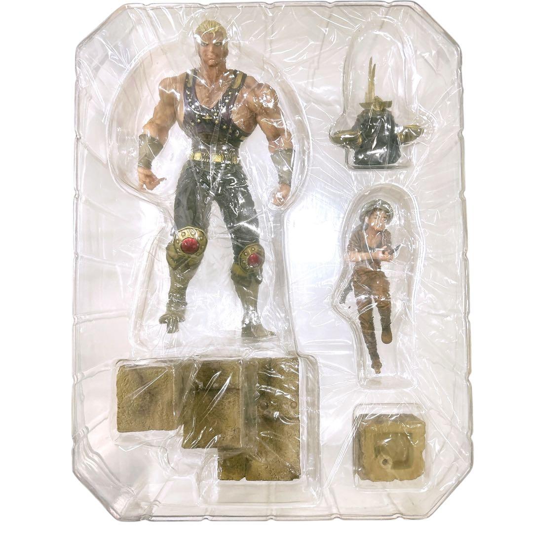 北斗の拳イチゴ味 聖帝サウザー様 with ターバンのガキ フィギュア