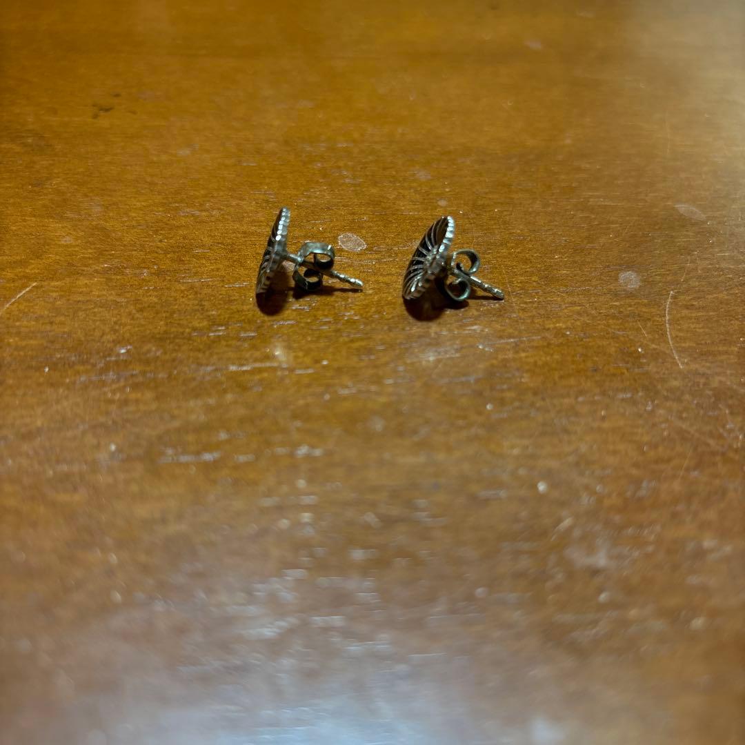   シルバーピアス