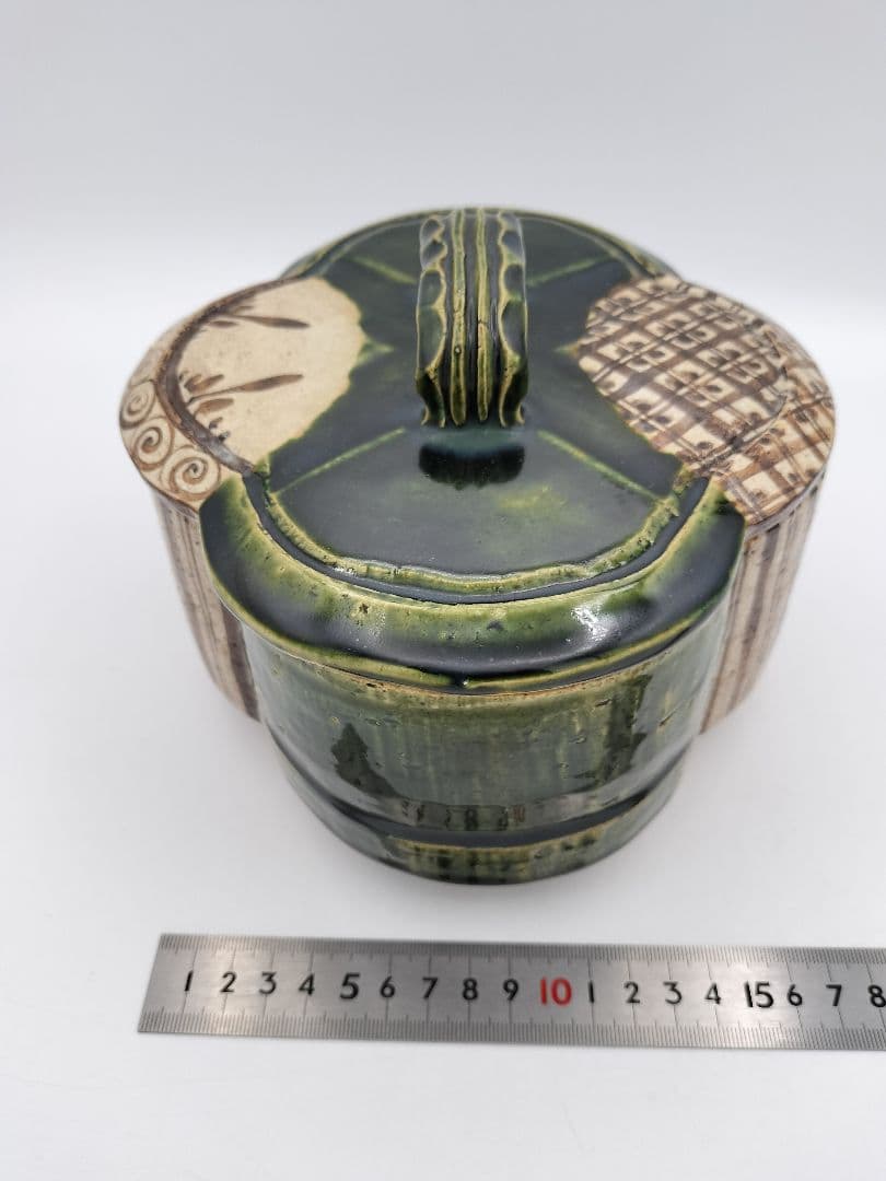 b104 食篭 織部 松本鉄山 木箱 茶道具 古物 喰籠　表千家