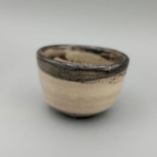 小山富士夫(古山子)　酒觴(呉須刷毛目)