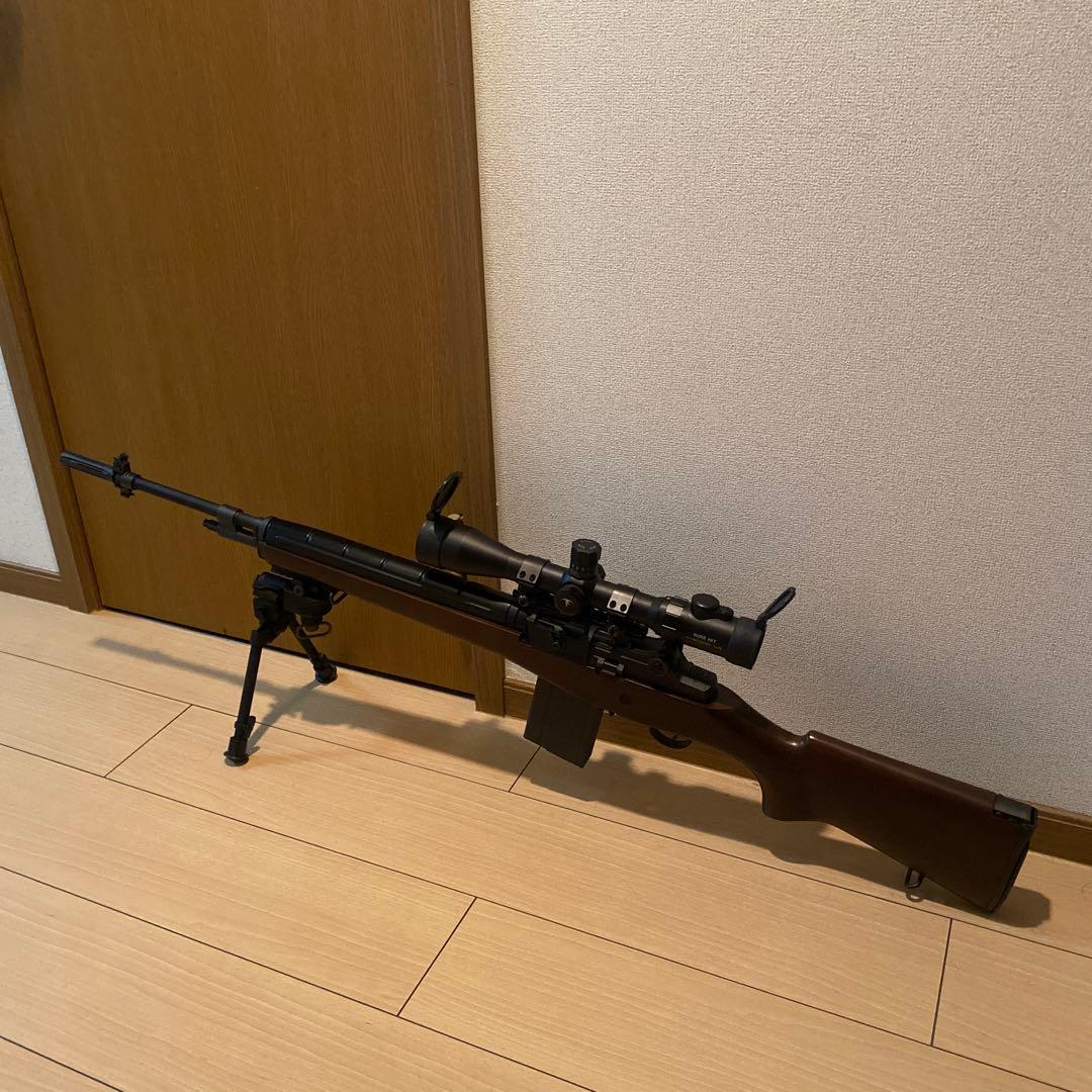 東京マルイ　M14電動ガン給弾不良あり　木製ストック　スコープ　バイポッド付き