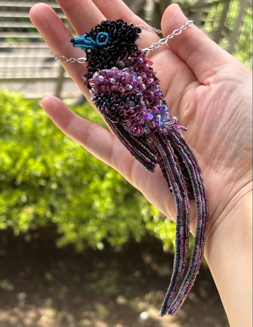 【サンコウチョウ】ビーズ刺繍ブローチバッグチャーム