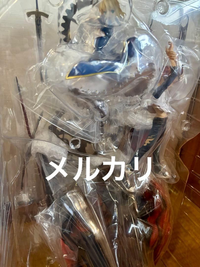 Fate フェイト 15周年記念フィギュア 軌跡　セイバー　フィギュア