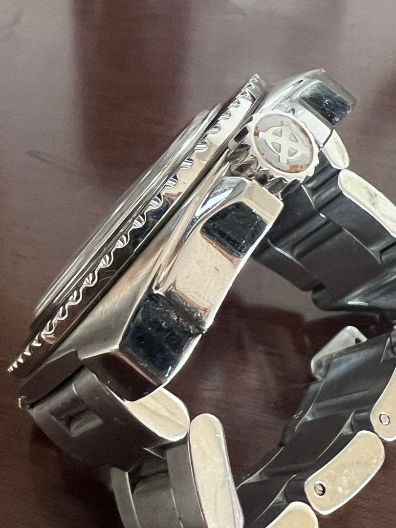 zodiac v-wolf ダイバー　黒文字盤　腕時計