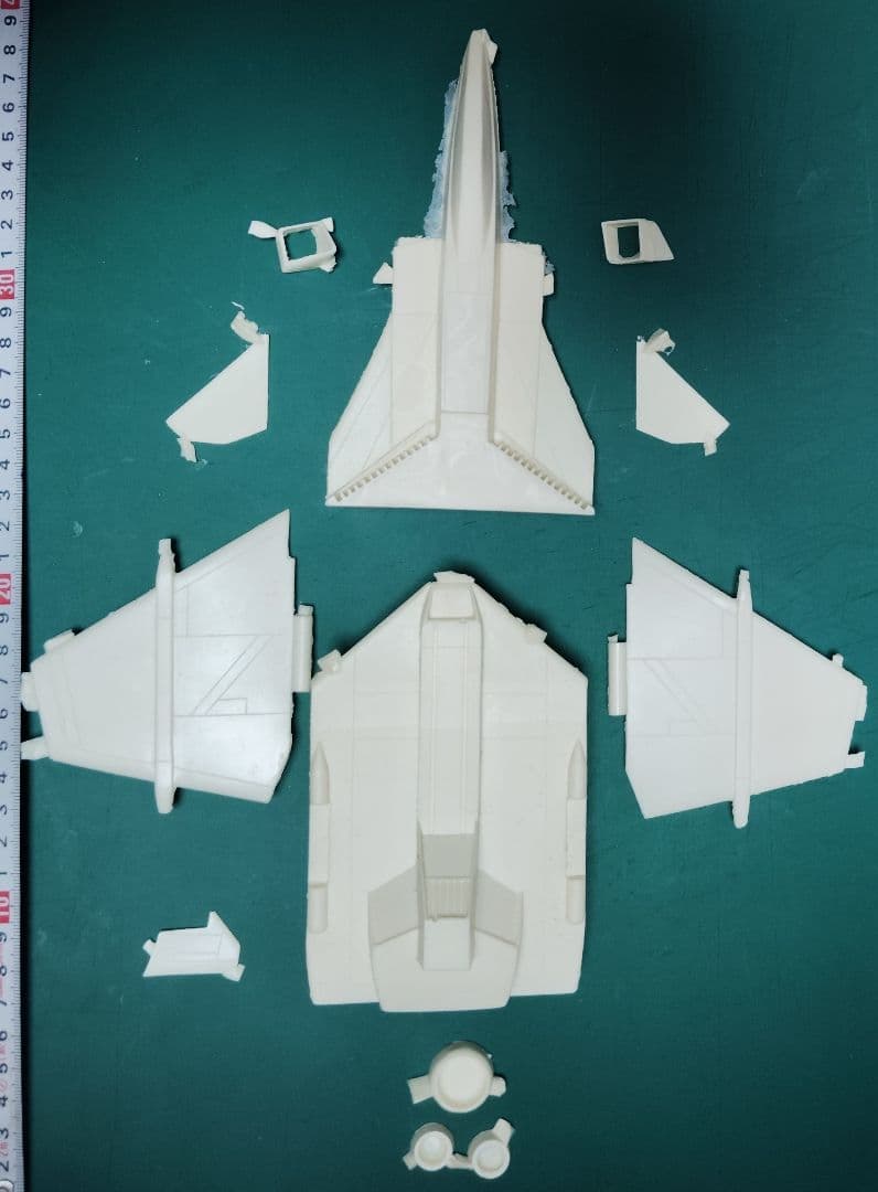 ウルトラマン80 1/72 U.G.M.スカイハイヤー  M.F.T.製ガレキ