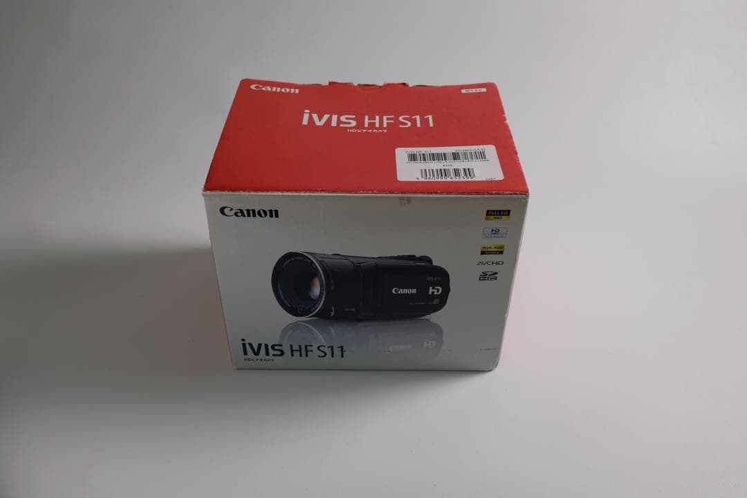 Canon iVIS HF S11 ビデオカメラ バッテリー2個付【使用少ない】