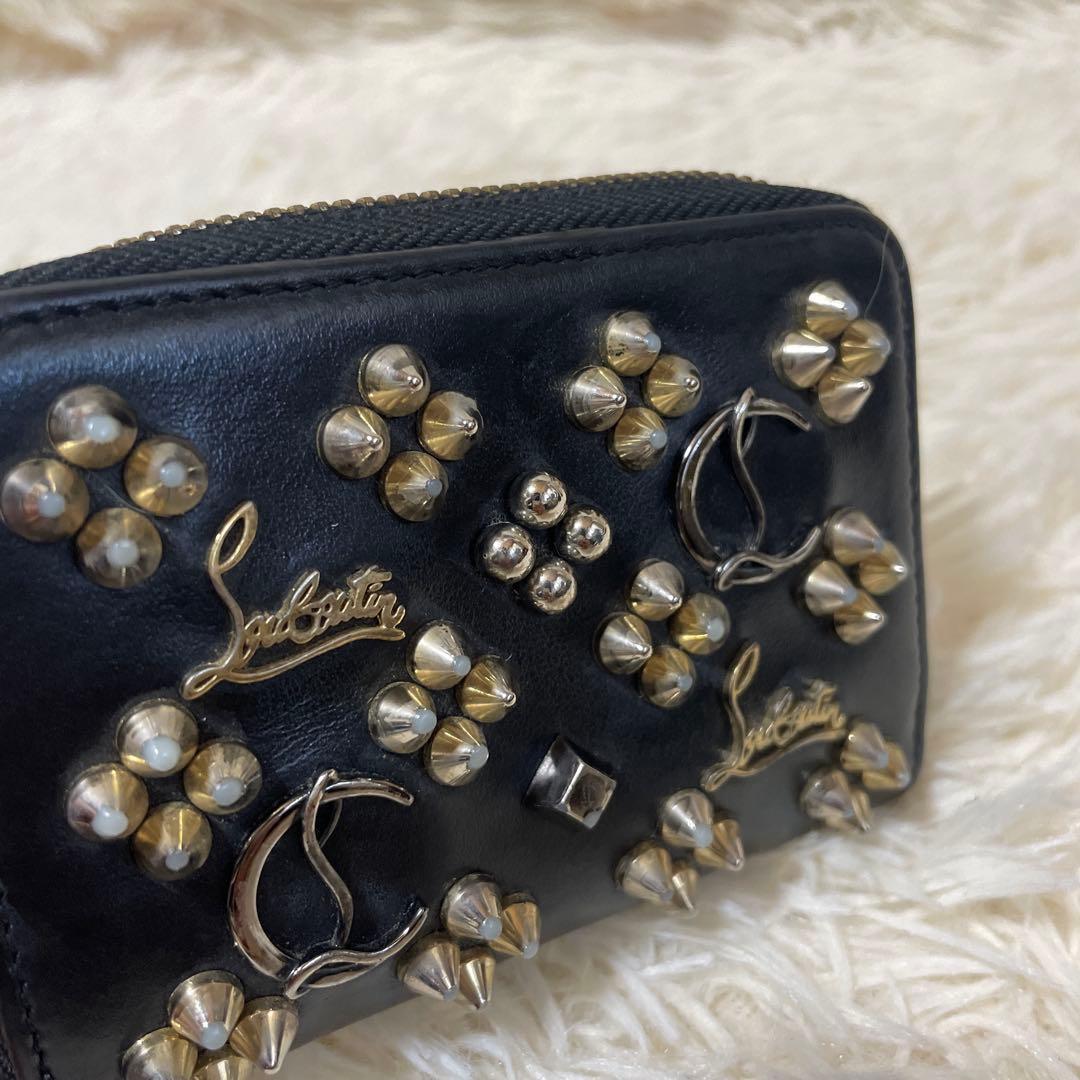 クリスチャンルブタン パネトーネ ミニ財布 ケース スタッズ