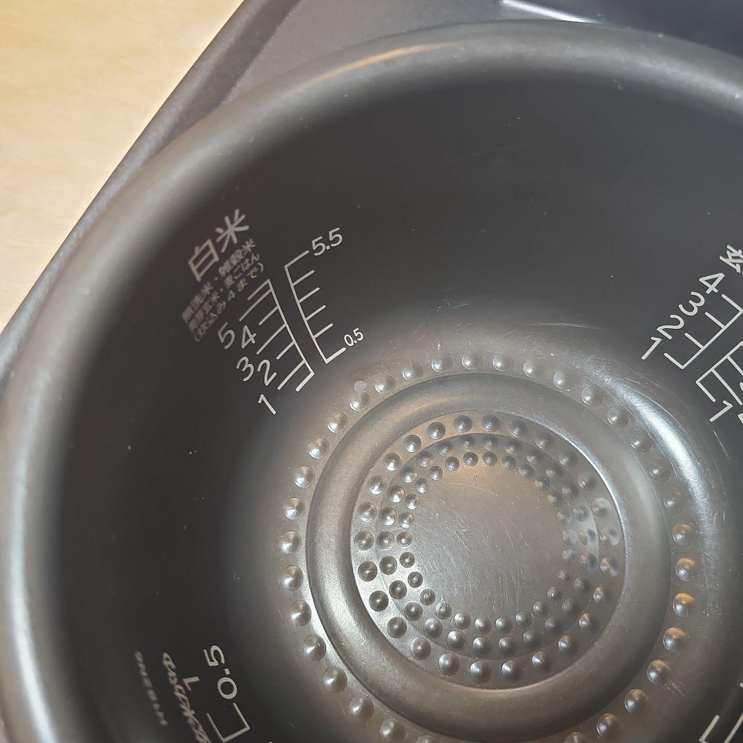 2023年製 HITACHI IH炊飯器 RZ-TS105M 3.2L 赤