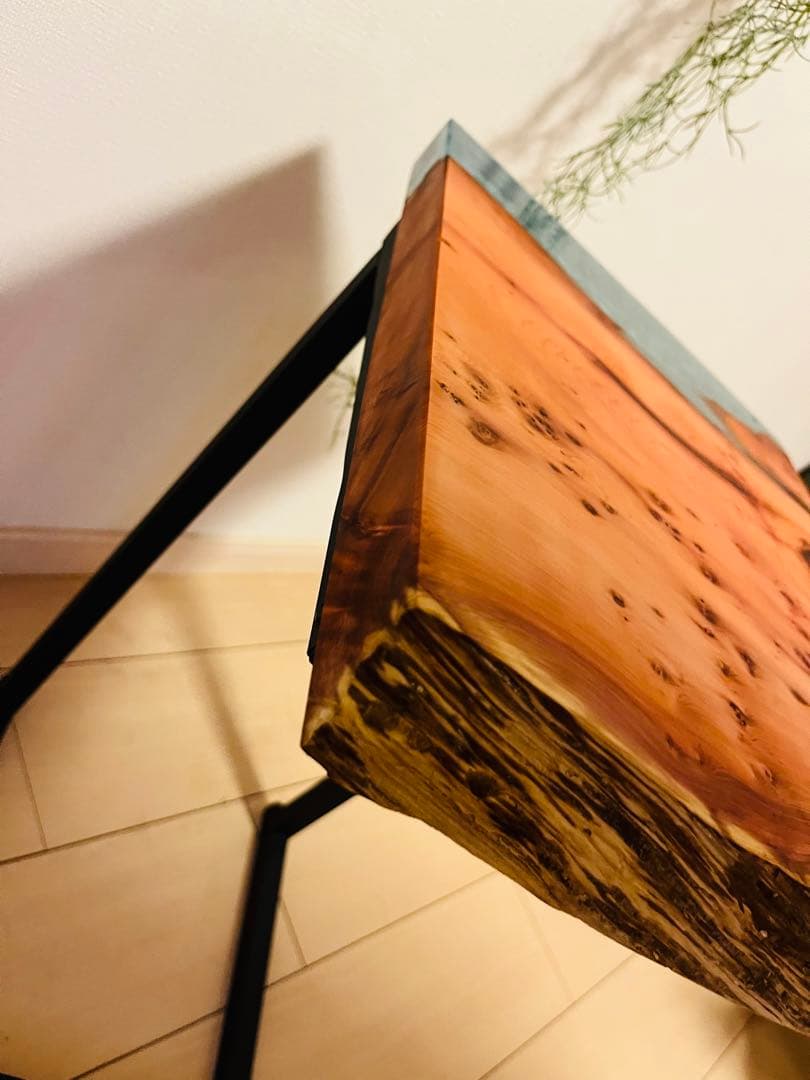 ソファテーブル　サイドテーブル　レジンテーブル　一位　コーヒーテーブル　一枚板