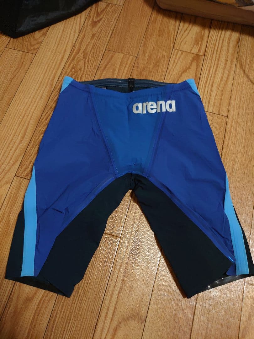 arena アリーナ 競泳用水着 アクアフォース ストーム CP Mサイズ