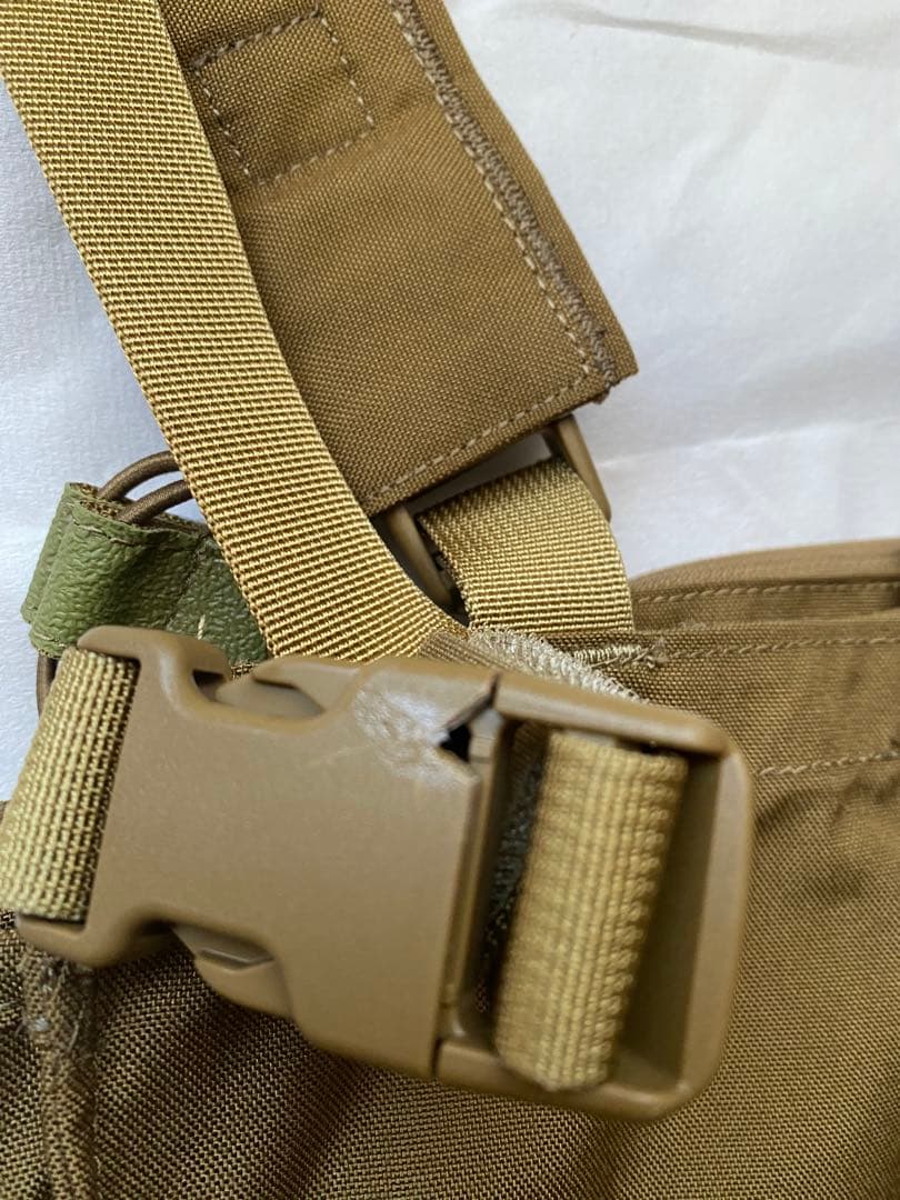 ヘリコンテックス　チェストリグ　キャップ