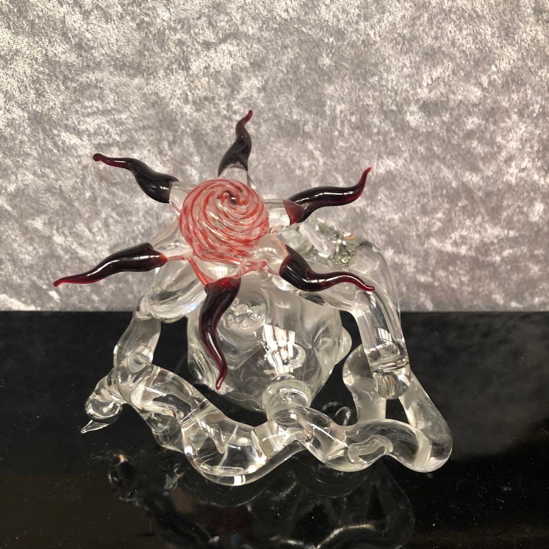 ガラス太陽のオブジェ　作家