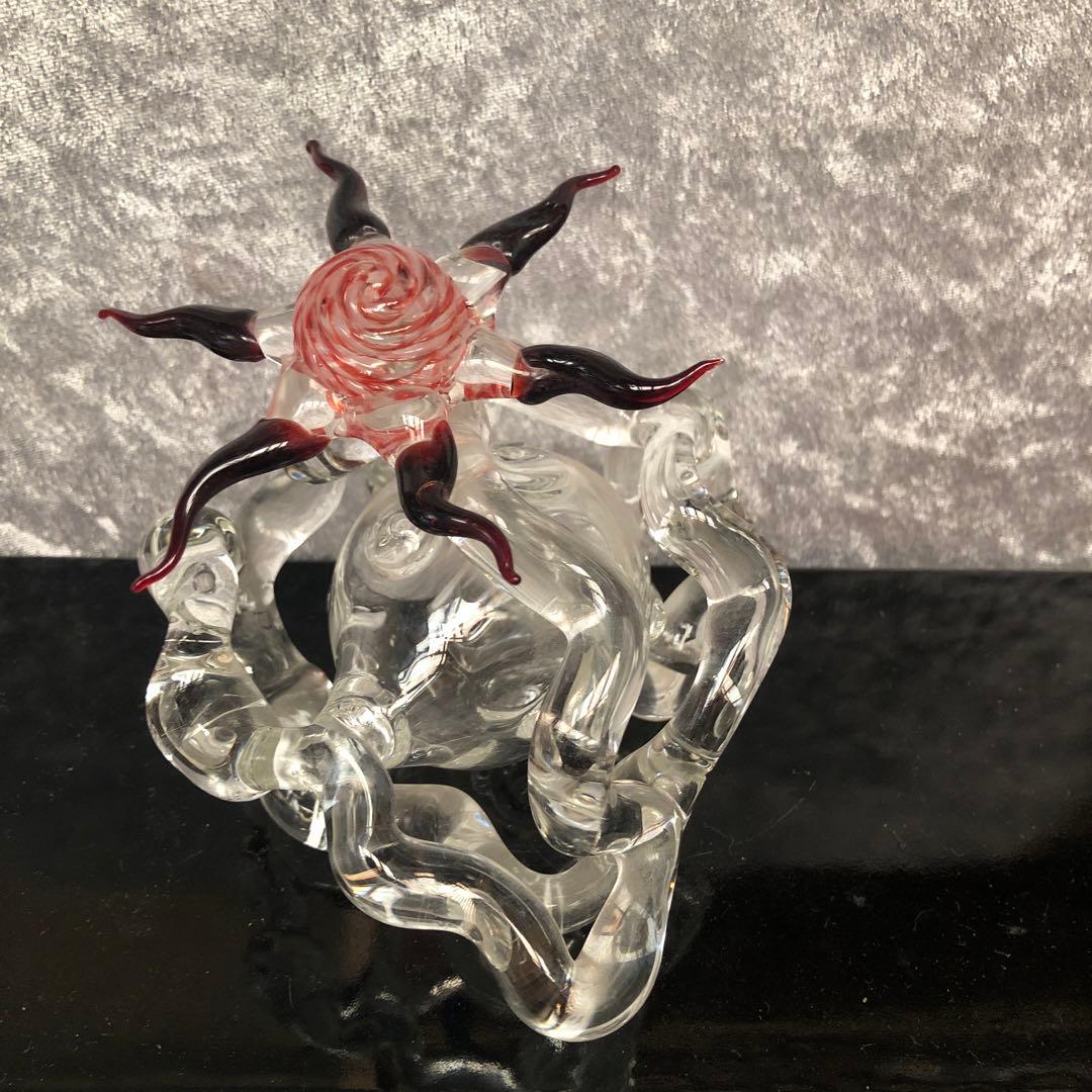 ガラス太陽のオブジェ　作家