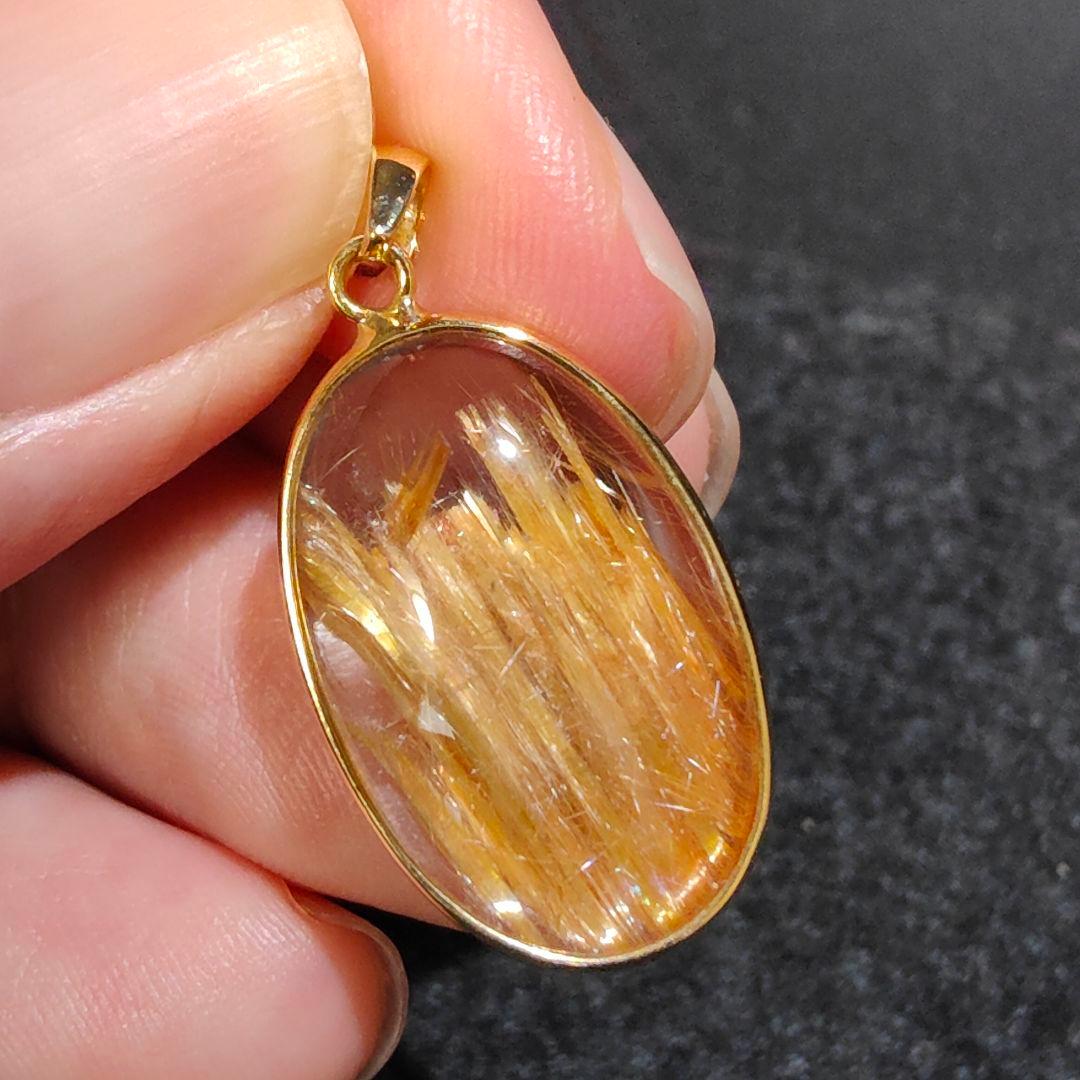 3 ルチルクォーツ　18金　ペンダント　金針水晶　天然石　金運　風水　水晶　財運