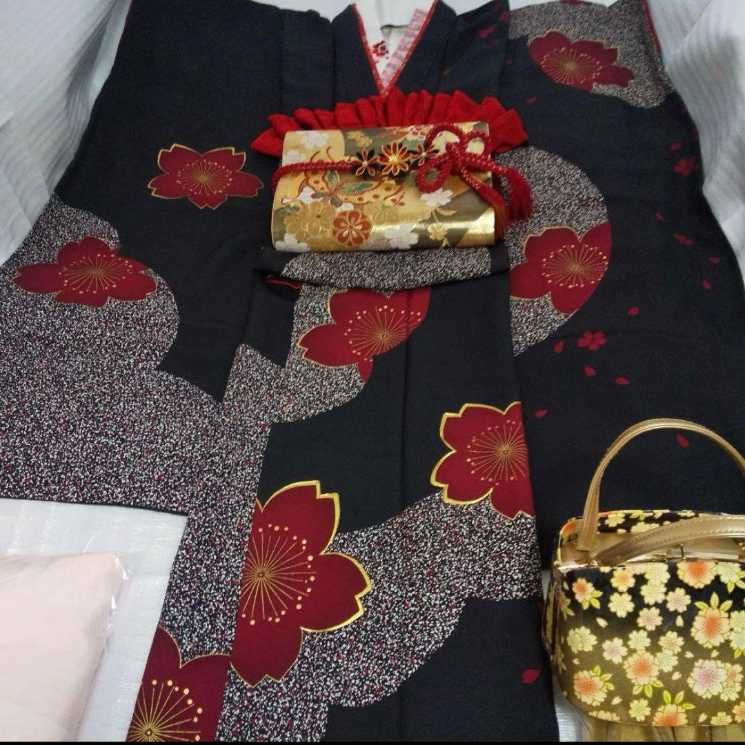 黒赤桜正絹振袖フルセット等 袋帯 帯締め 帯揚げ 半襟 重ね襟 成人式卒業式等