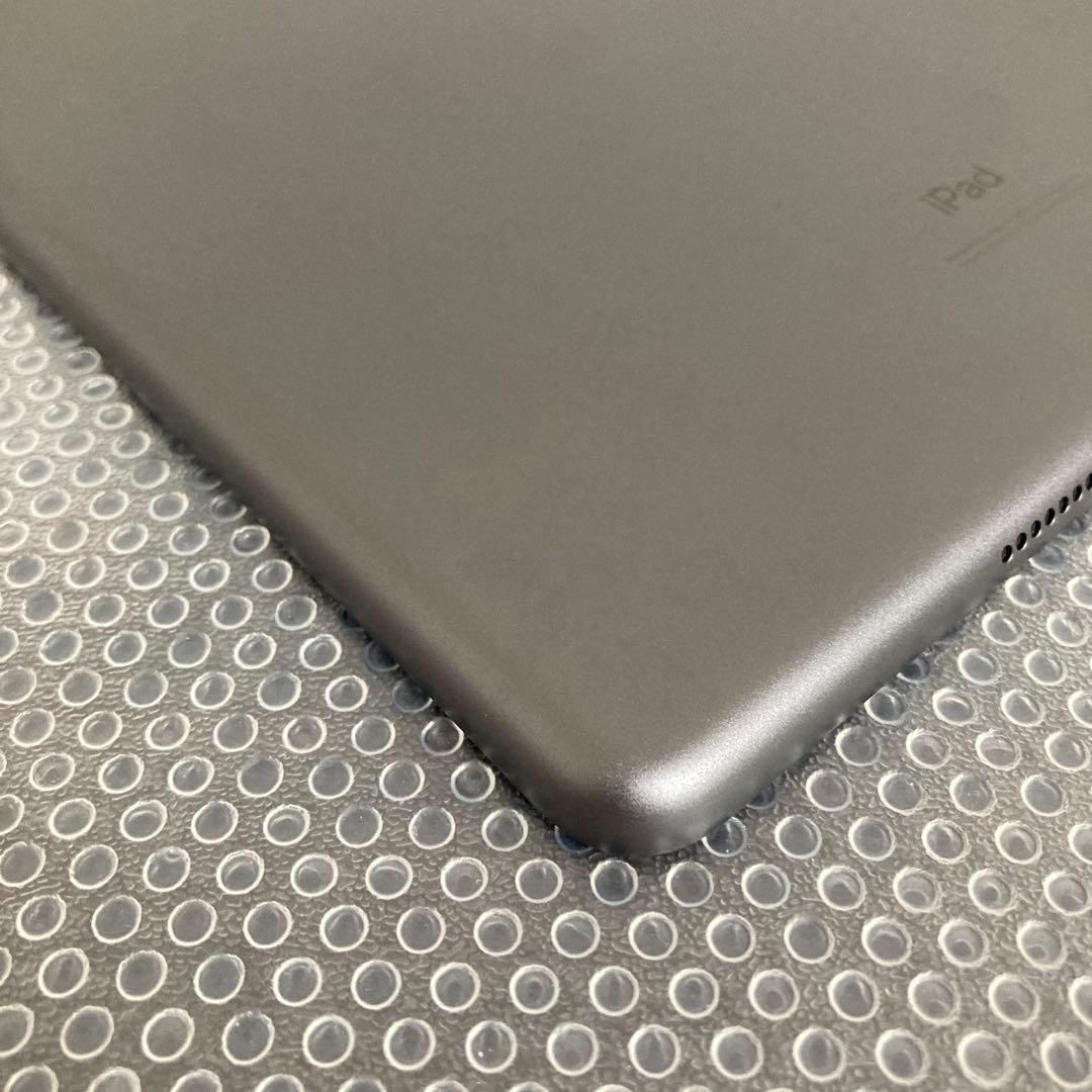 2921【早い者勝ち】iPad8 第8世代 32GB WIFIモデル☆